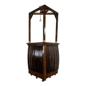 Bar haute vintage en bois / comptoir / meuble bar avec cloche