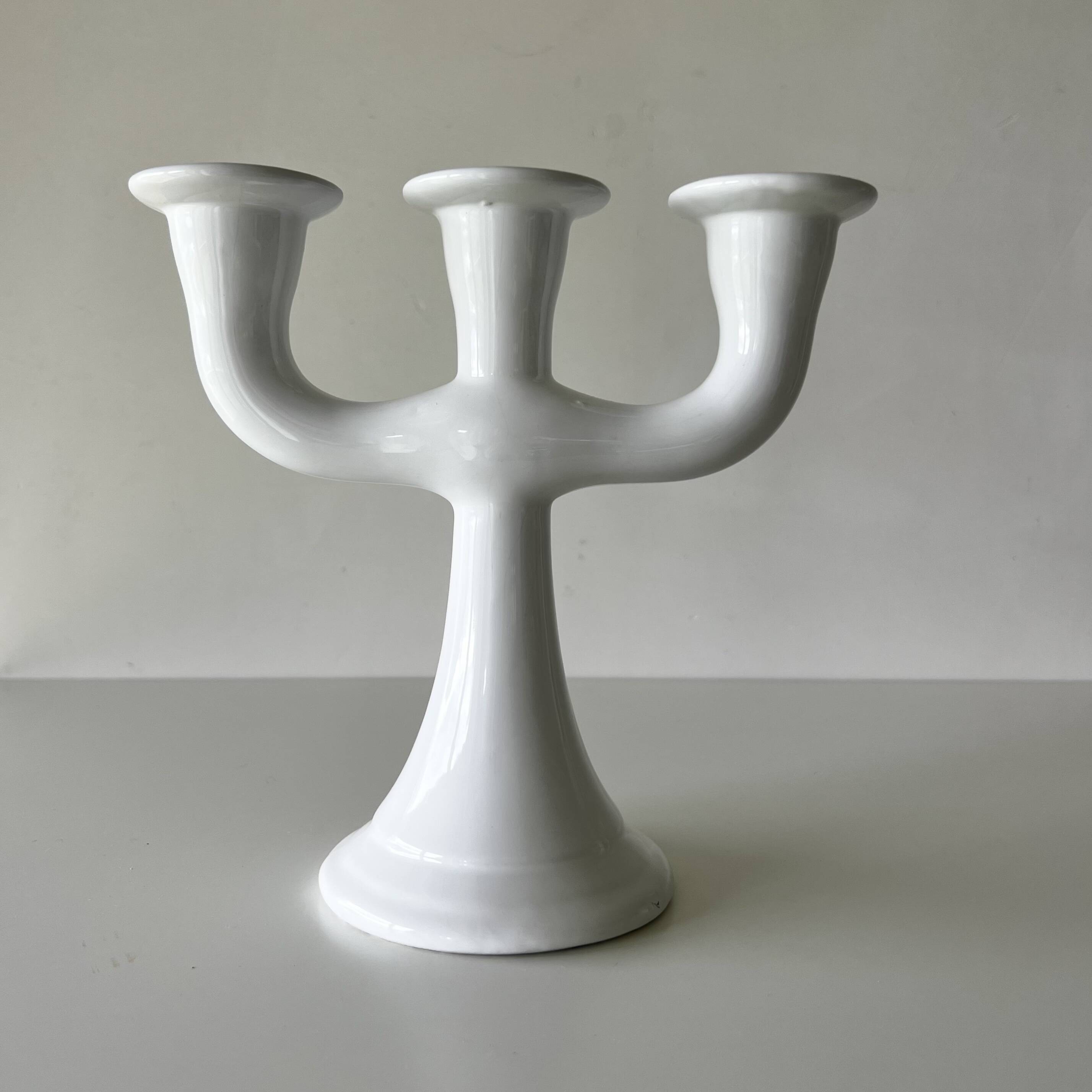 Chandelier with 3 branches in white ceramic Guldkroken Sweden – Vintage