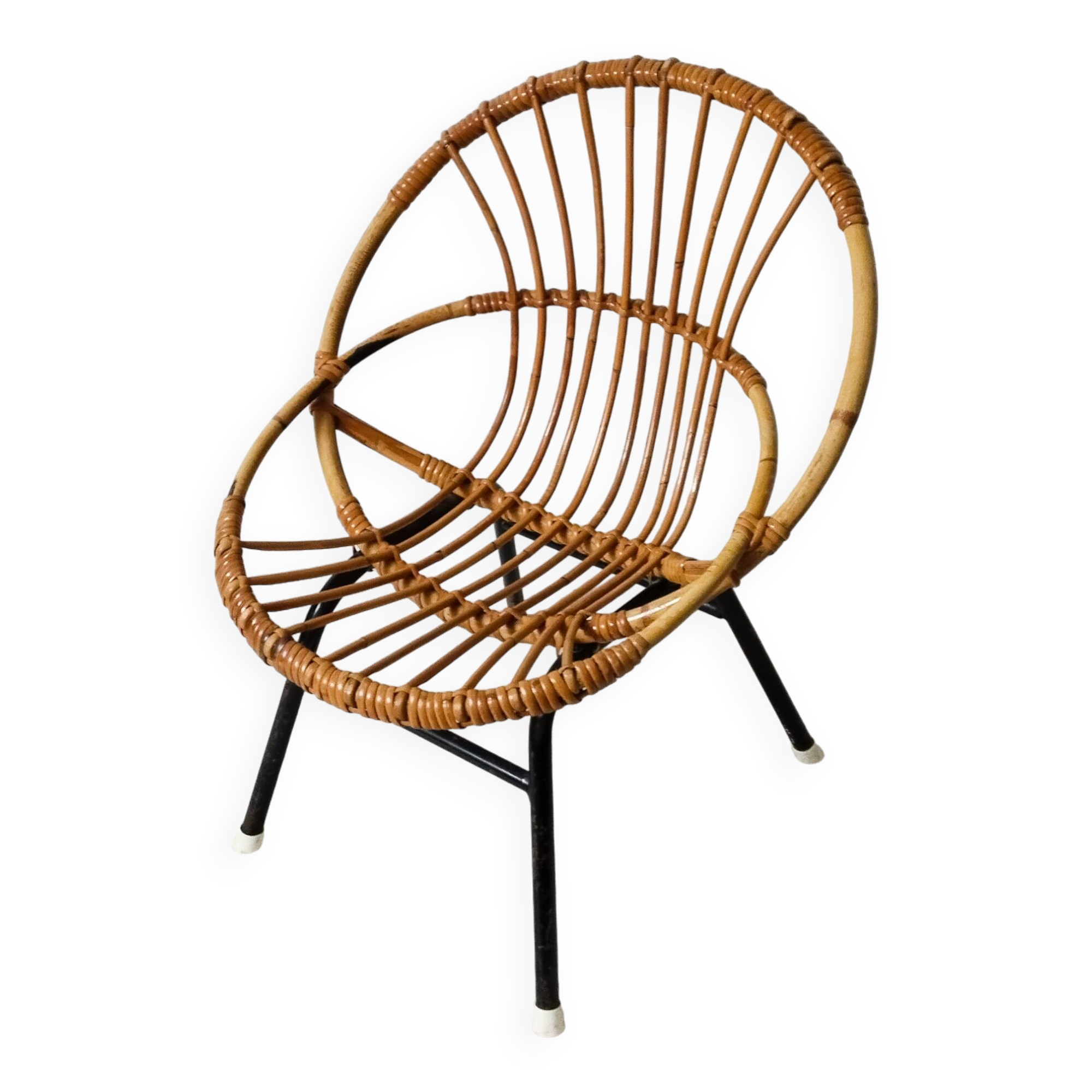 Children's rattan basket armchair, metal legs