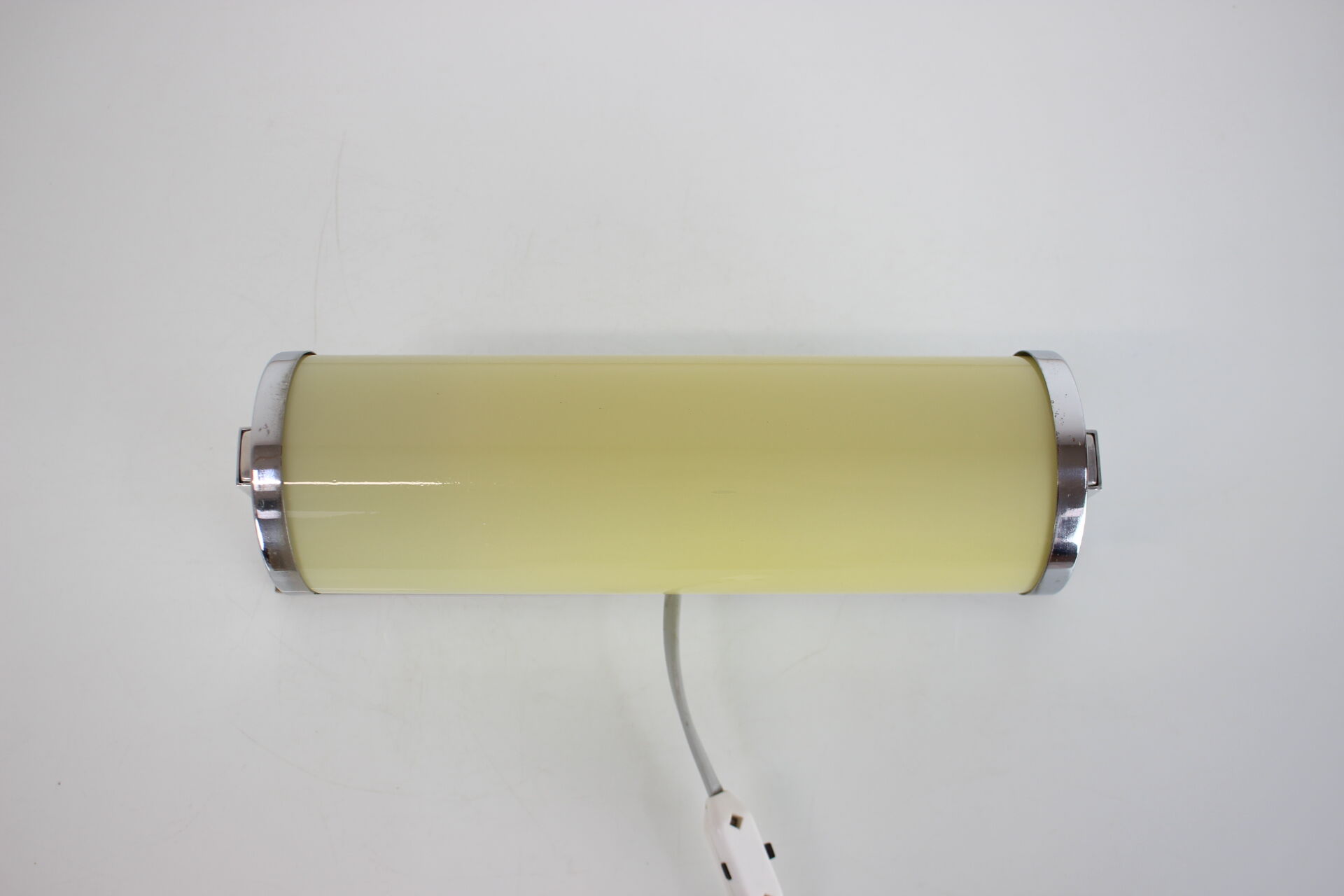 Design bauhaus chrome wall lamp, 1930s