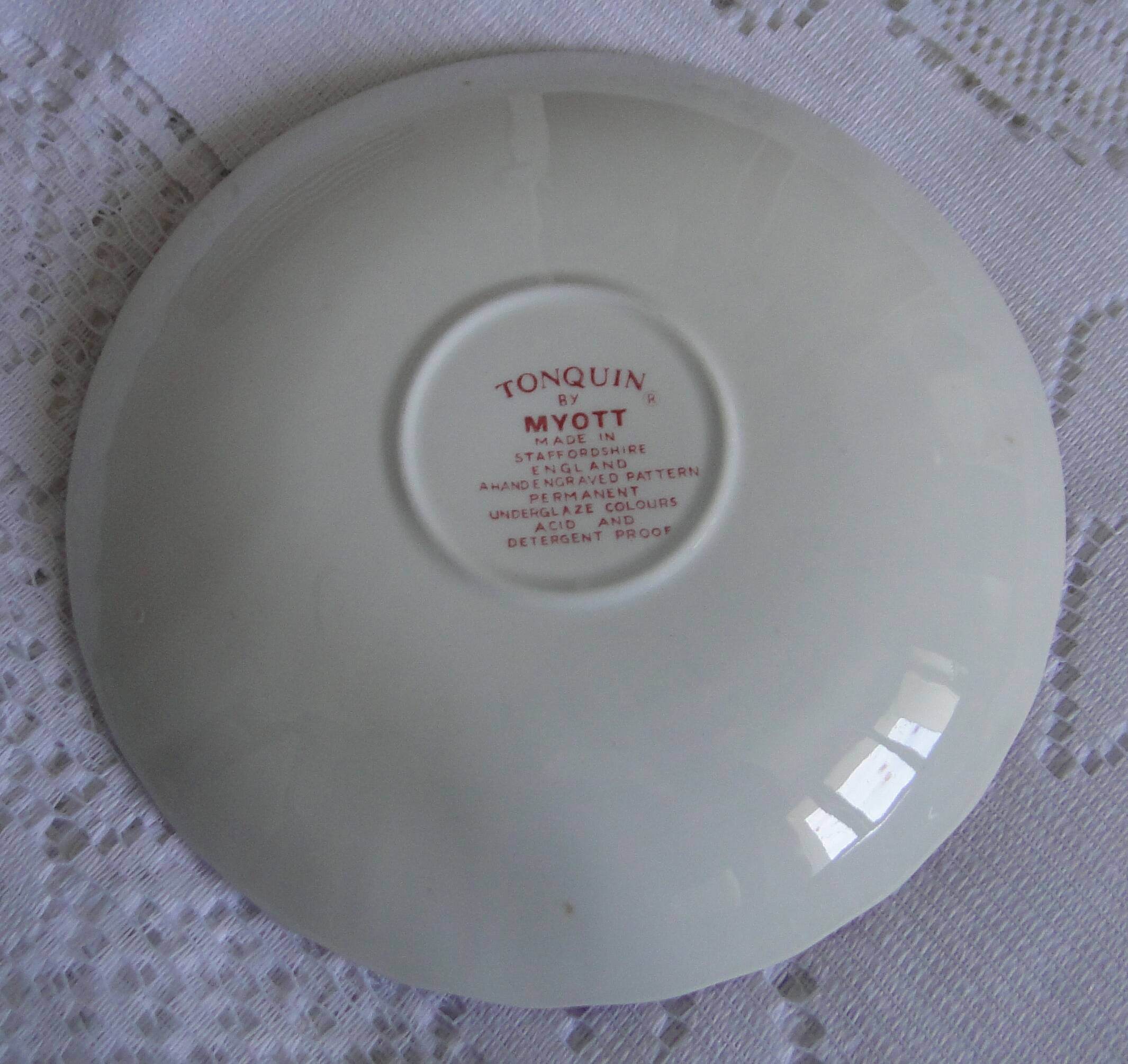Lot 10 flat bread plates myott model tonquin