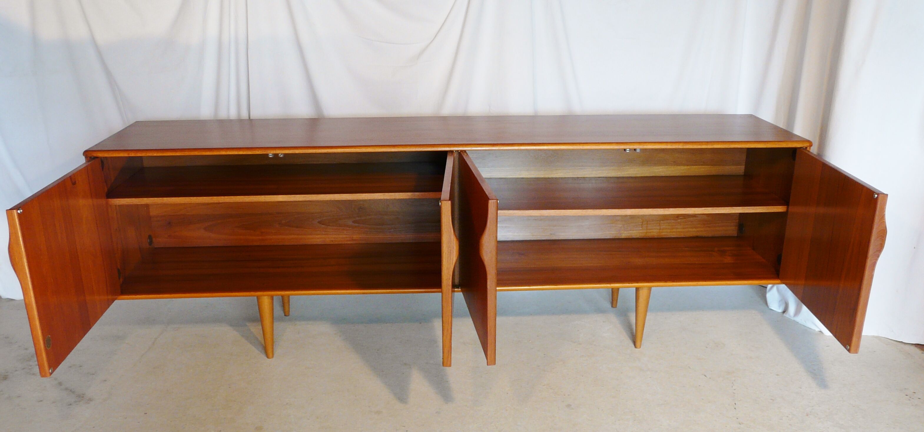 Scandinavian sideboard in teak 60s