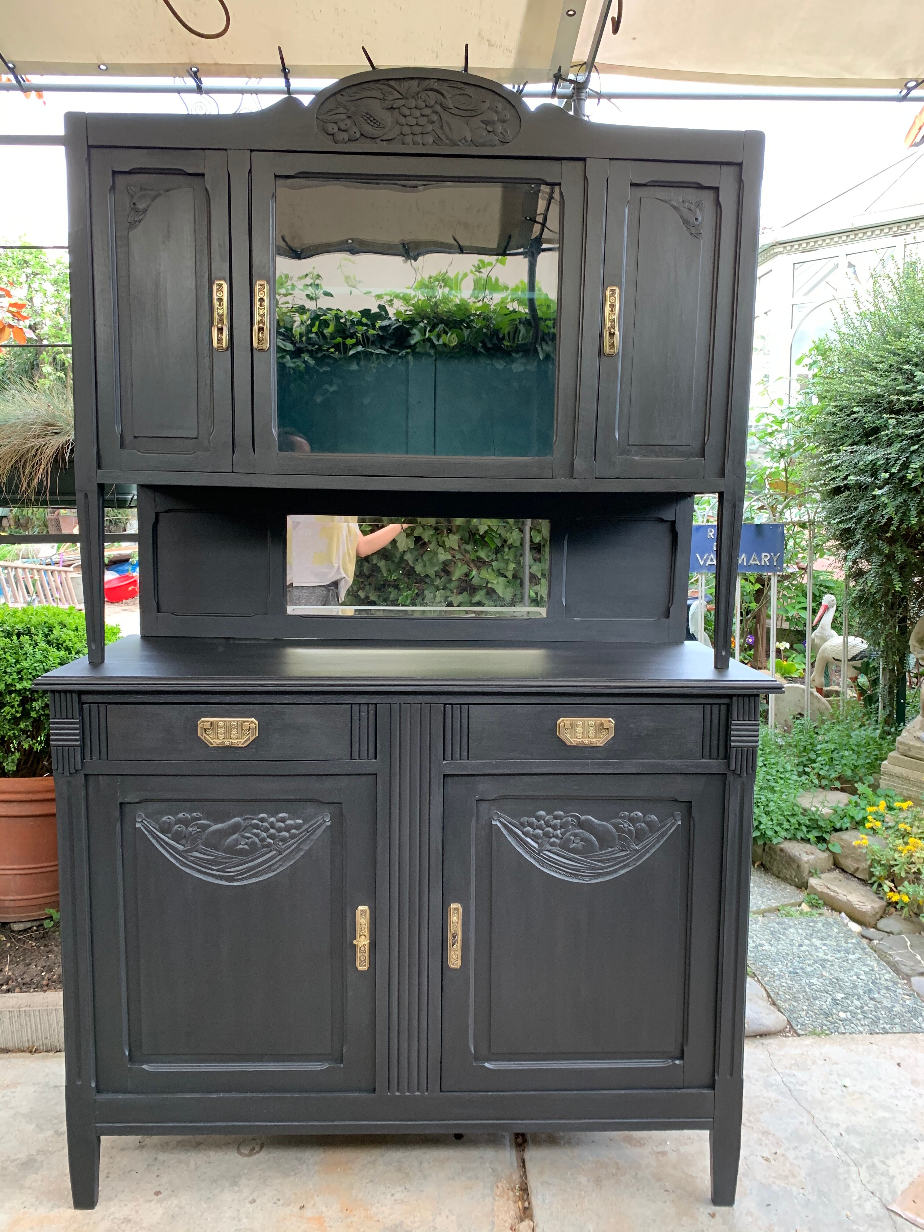 Art Deco Parisian buffet
