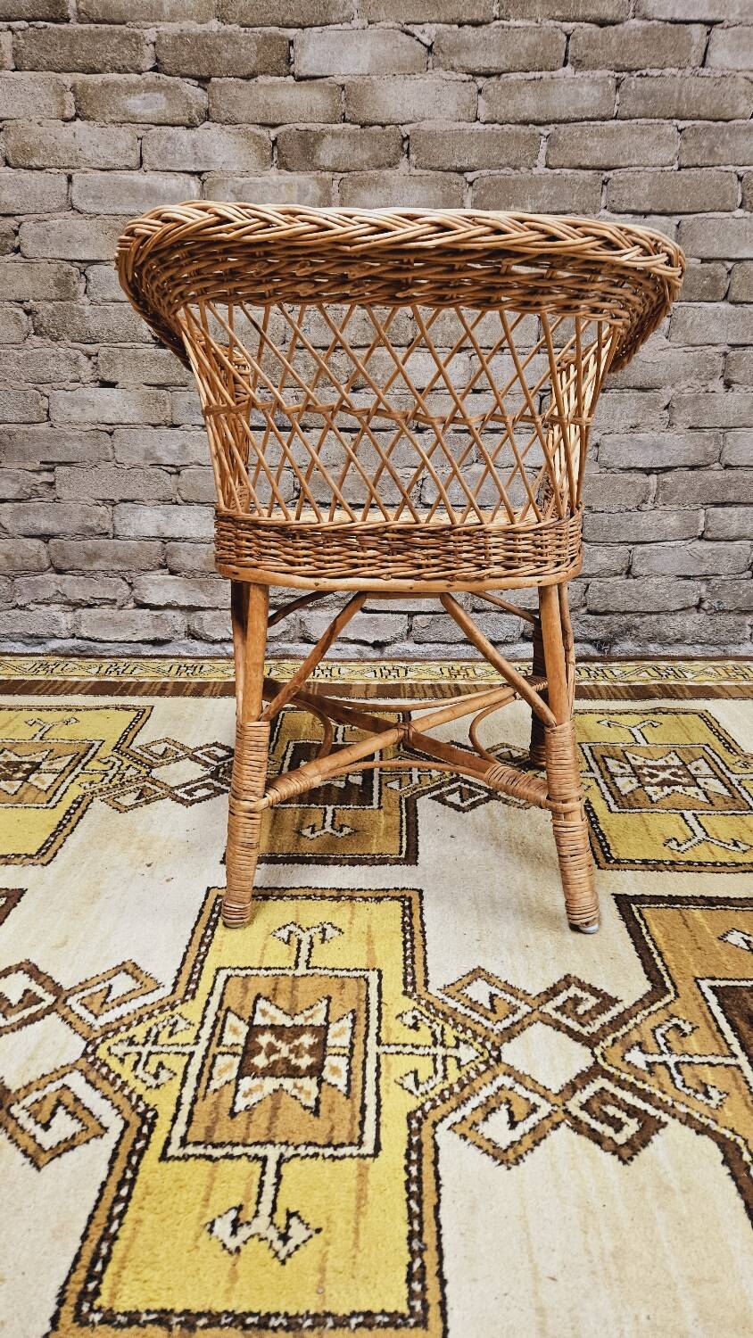 Vintage 1960s wicker rattan armchair