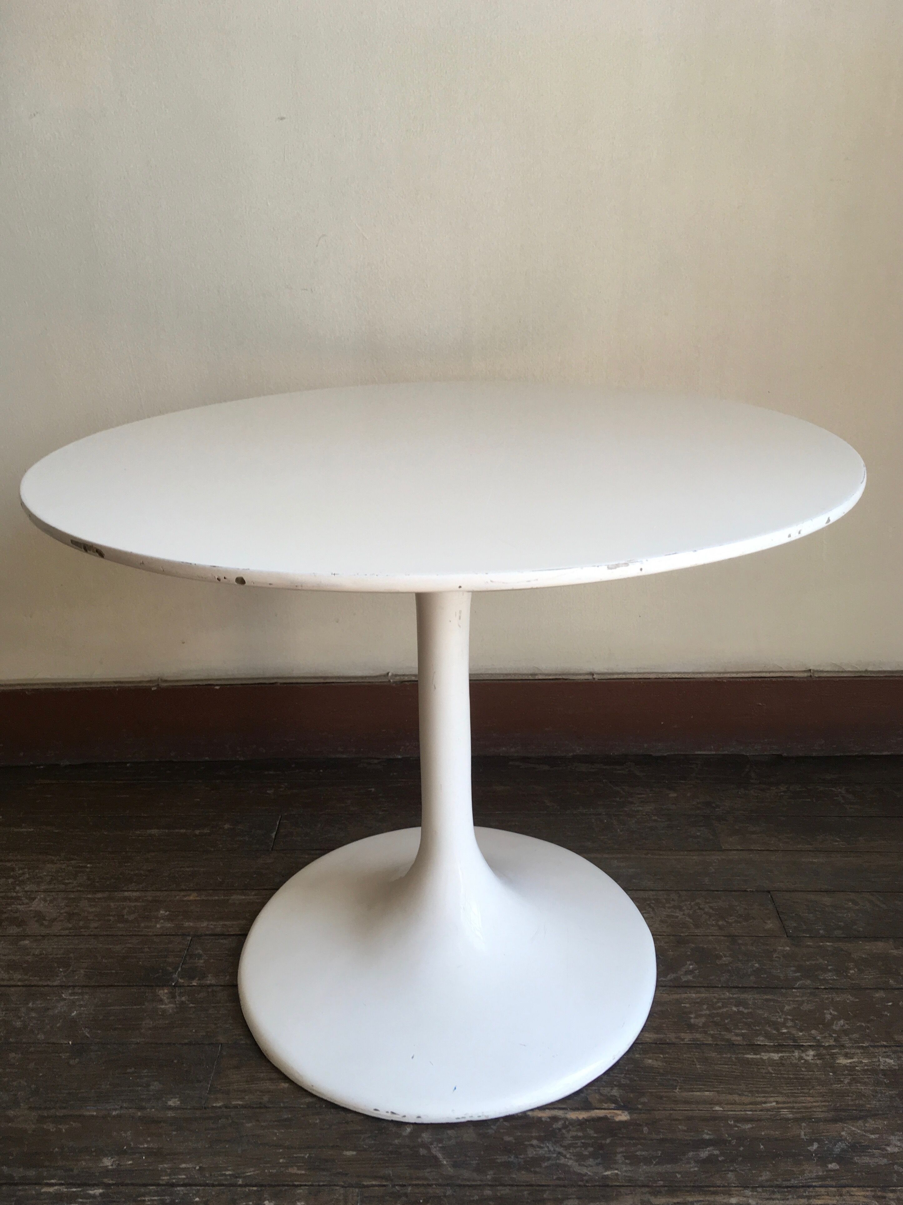 Tulip foot side table 1970