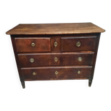 Eighteenth-century walnut chest of drawers