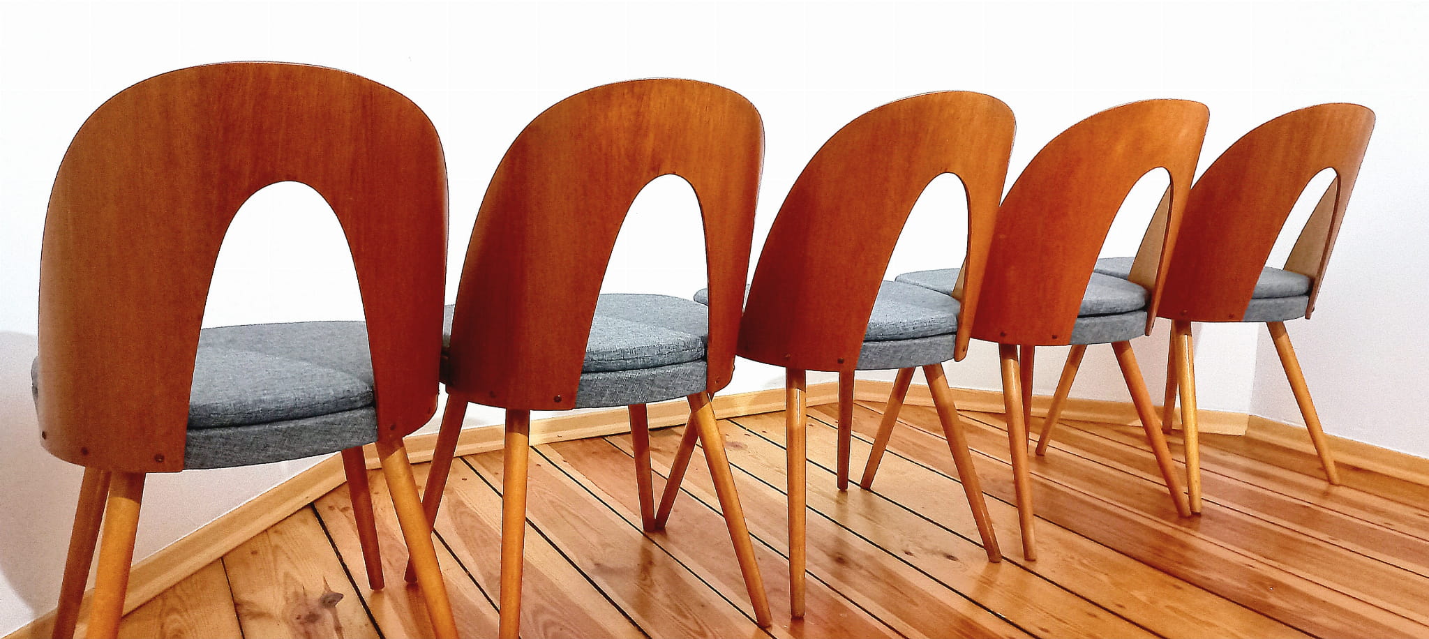 Set of five chairs, design. A. Suman, Tatra Nabytok, Czechoslovakia, 60s
