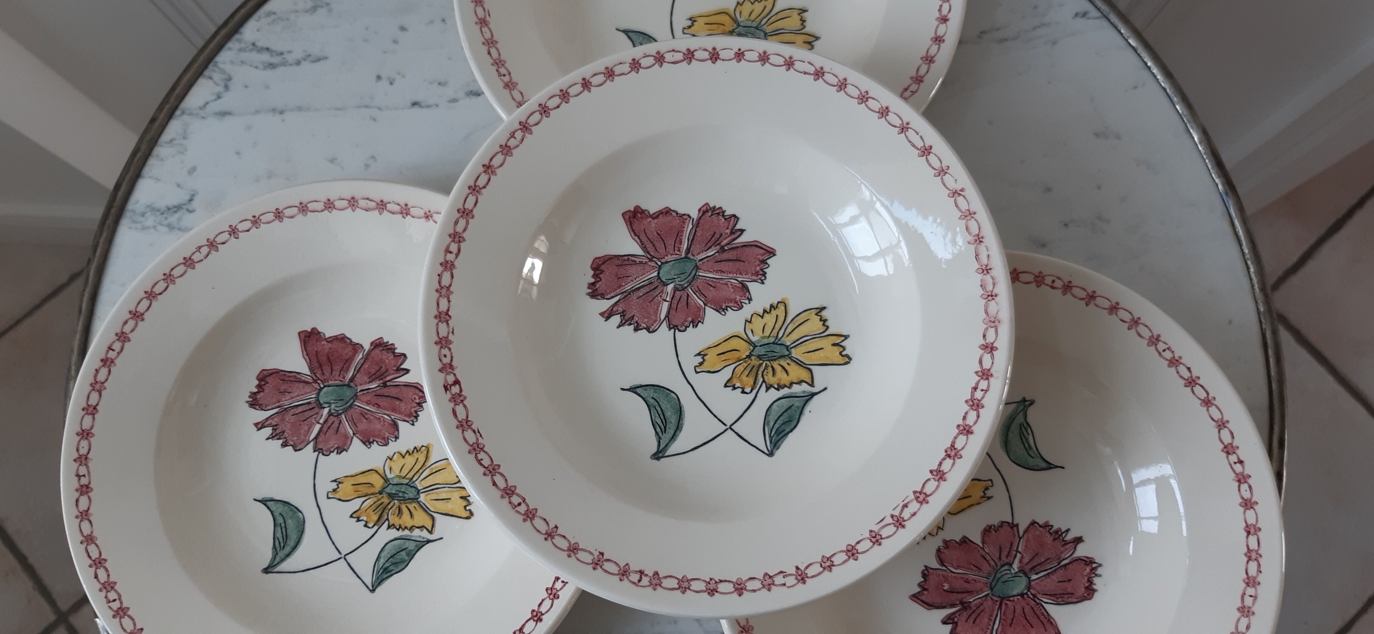 Set of 4 hollow plates Badonviller not stamped