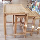 Tables gigognes en rotin