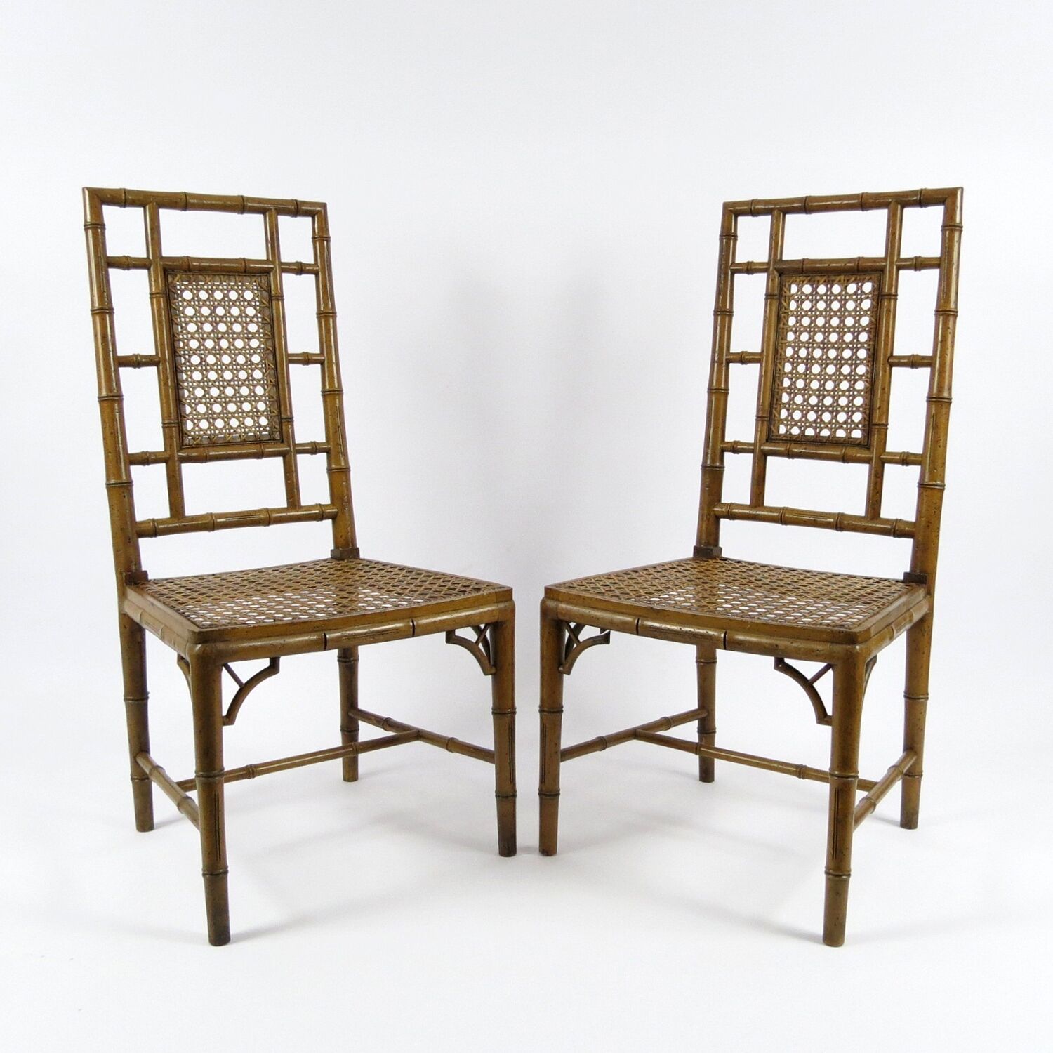 Paire de chaises de salle à manger en faux bambou, années 1970
