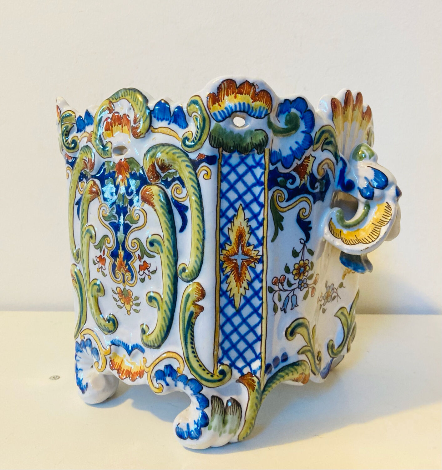 Earthenware cache pot from ROUEN, 19th century.