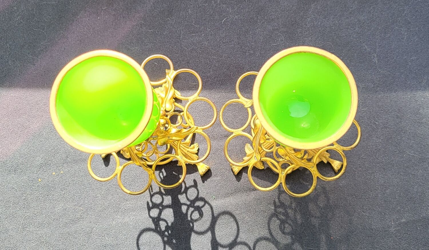 Paire de porte cigares en opaline verte (uranium/ouraline) Napoléon III
