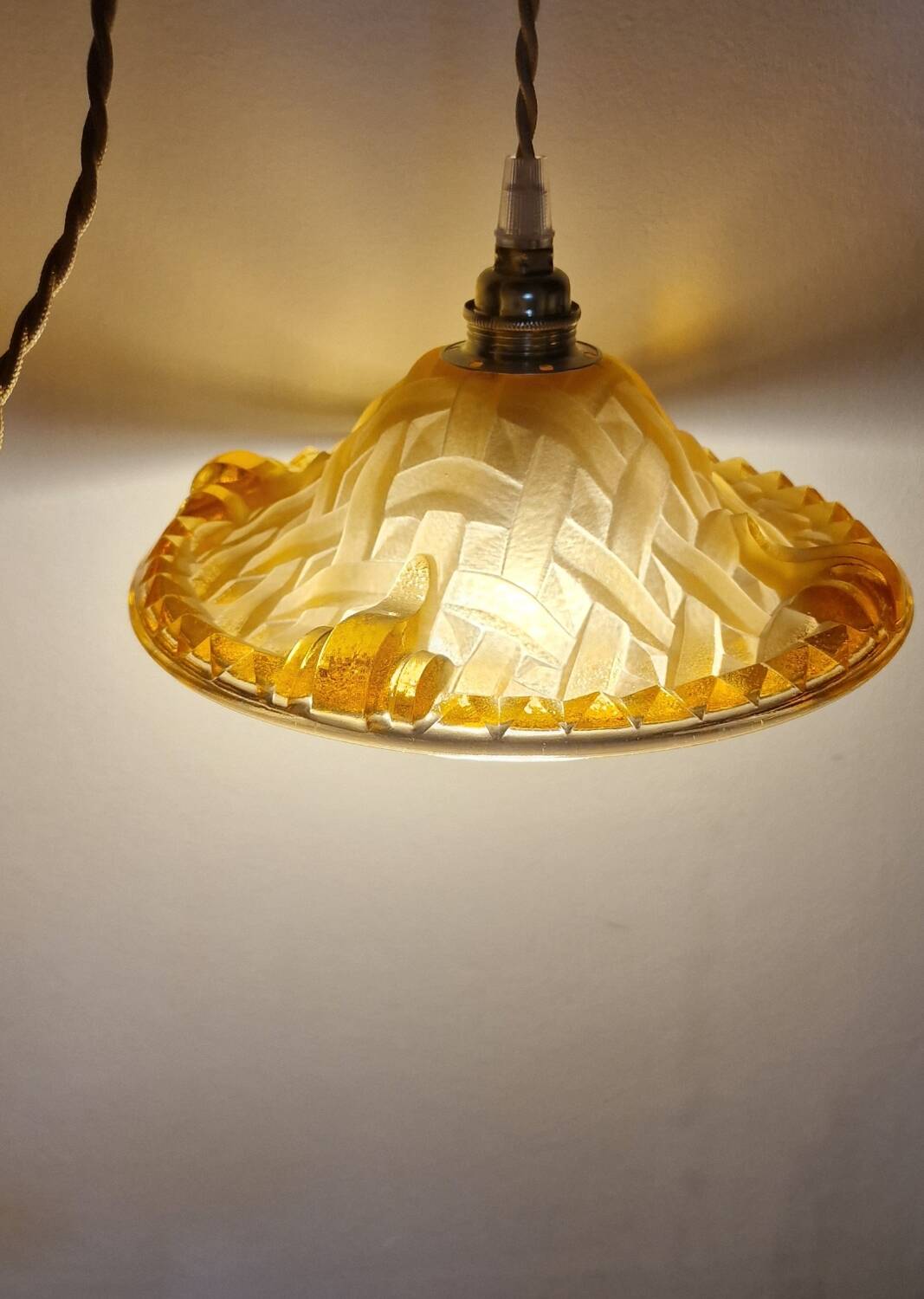 Art Deco pendant light in pink molded glass