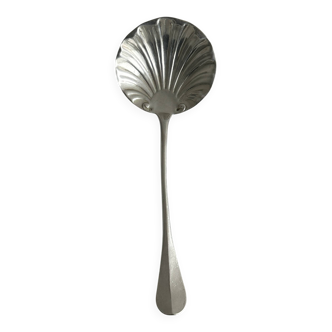 Grande cuillère ancienne en forme de coquillage