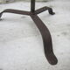 Tripode gallows lamp