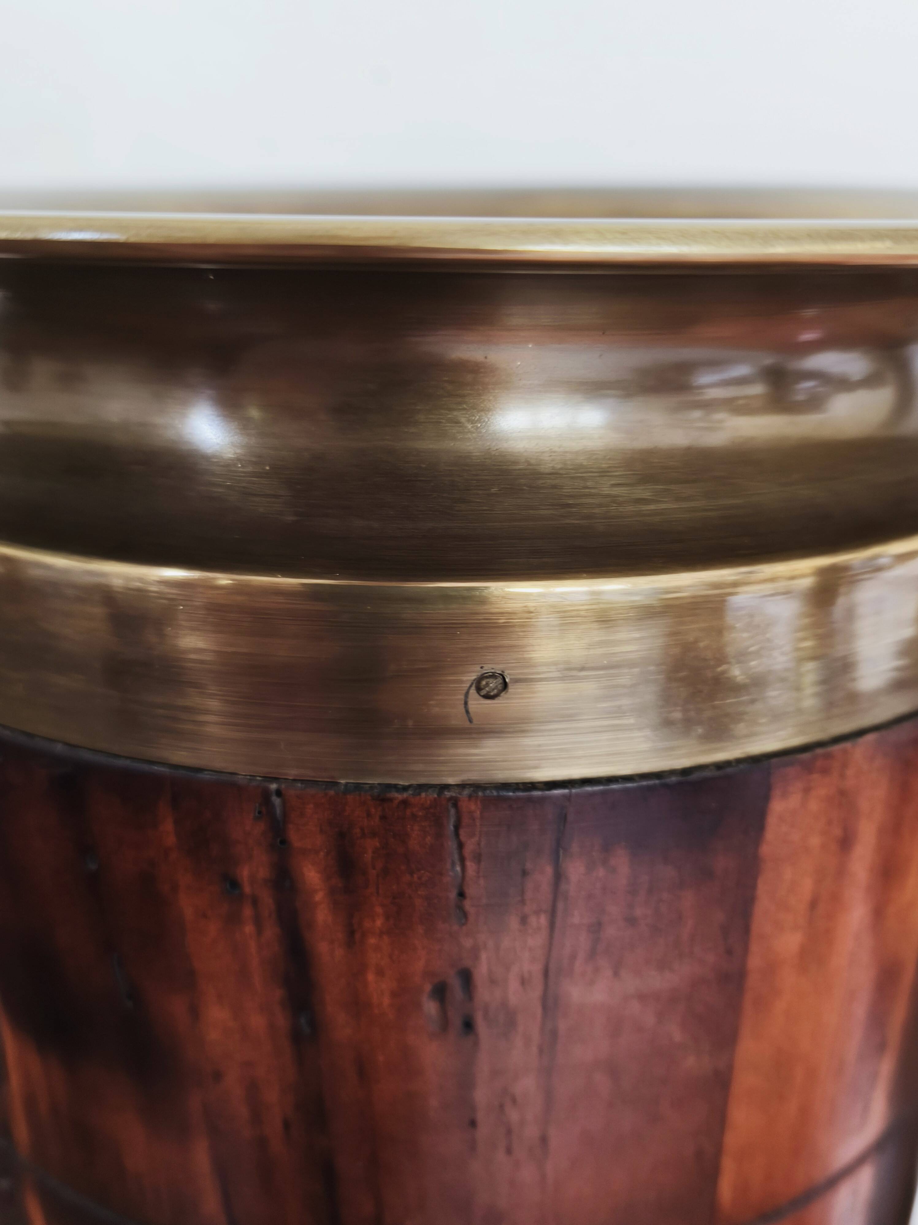 Vintage Florentine umbrella stand made of reclaimed wood and brass.