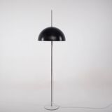 Mobile floor lamp.