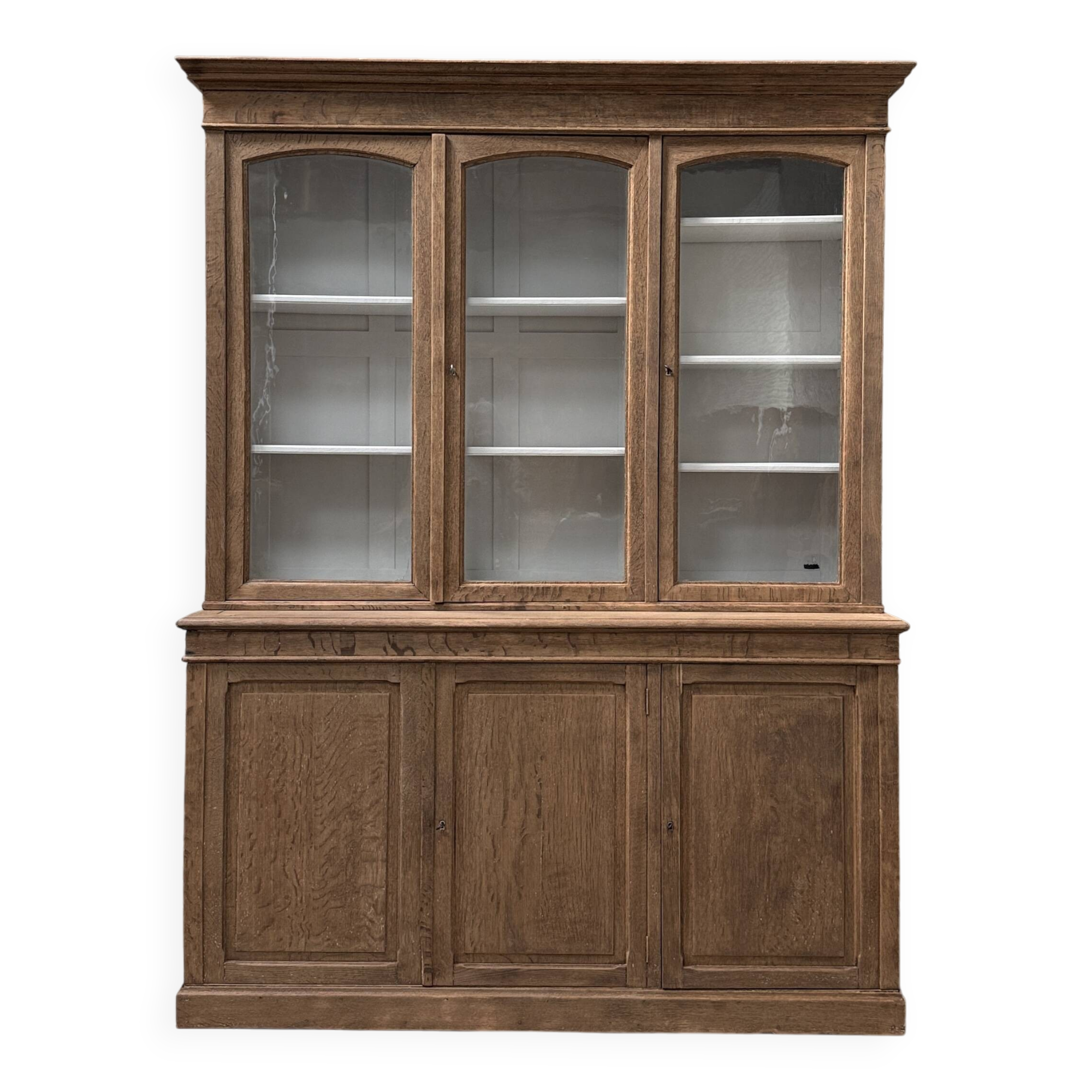 Antique oak dresser (renovated)