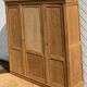 Armoire parisienne vintage