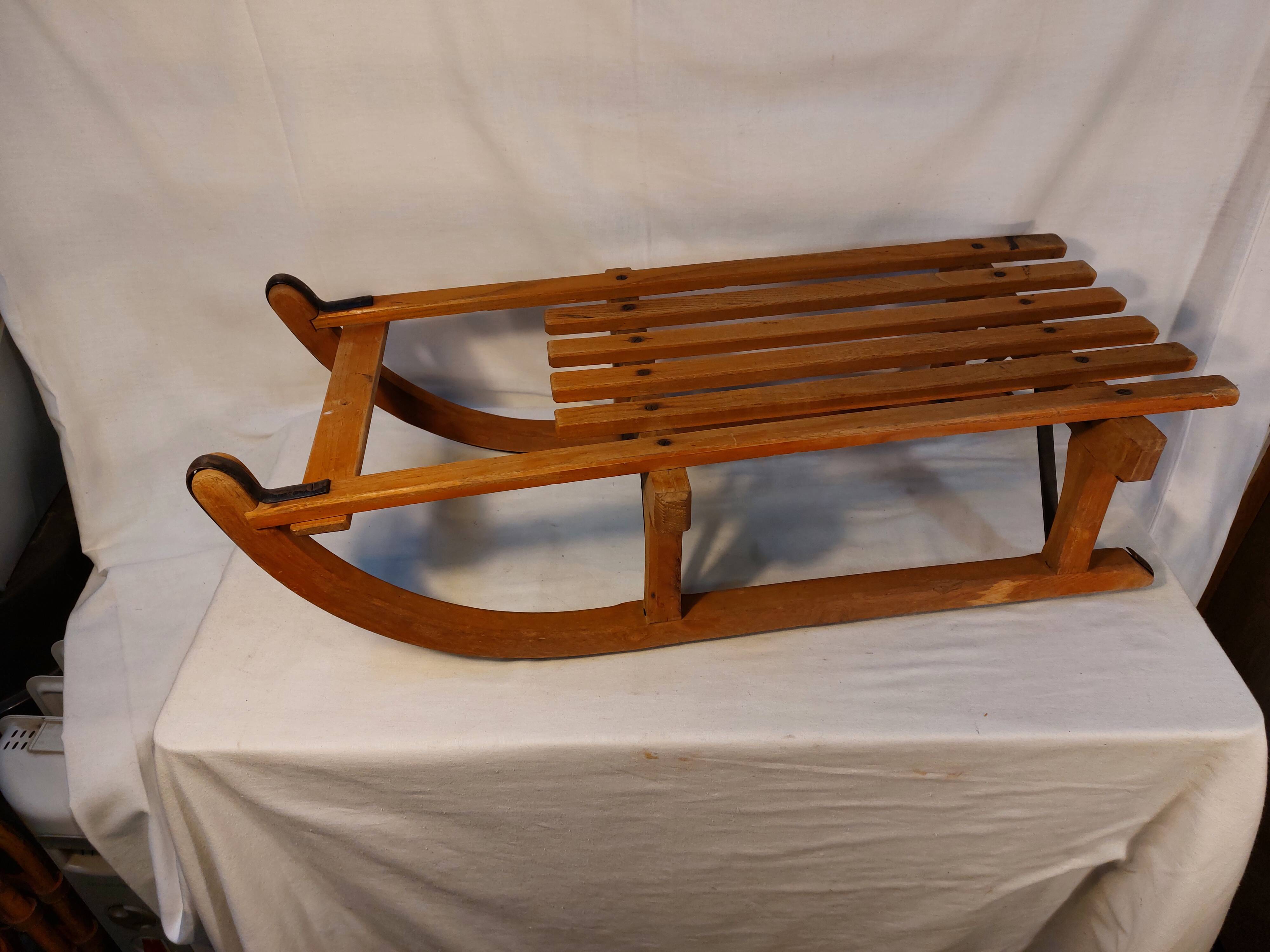 Vintage wooden and metal sled - 75 cm
