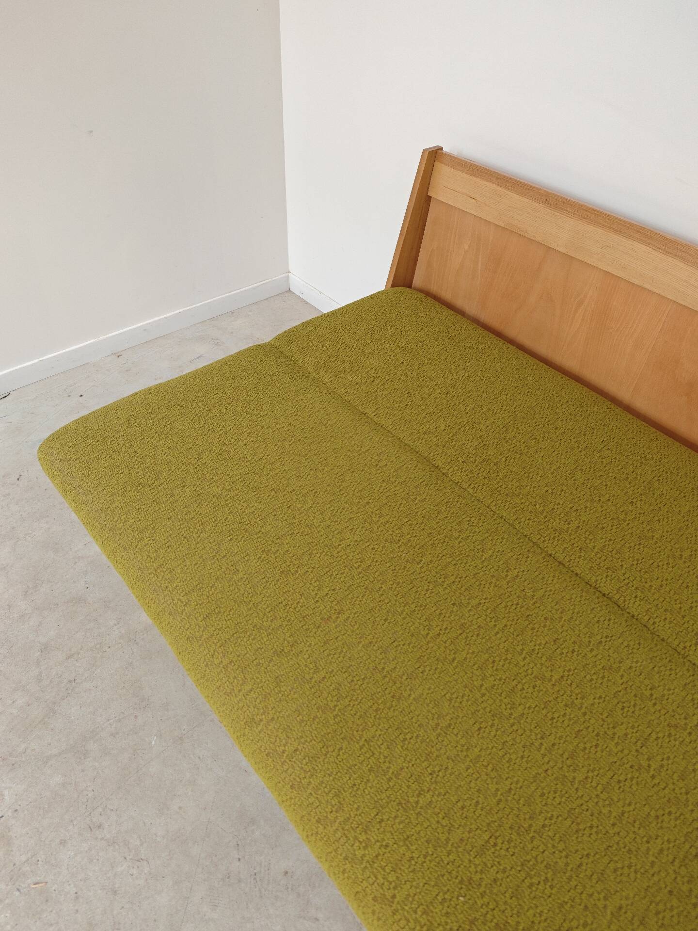 Folding daybed green Interier Praha Ex Czechoslovakia