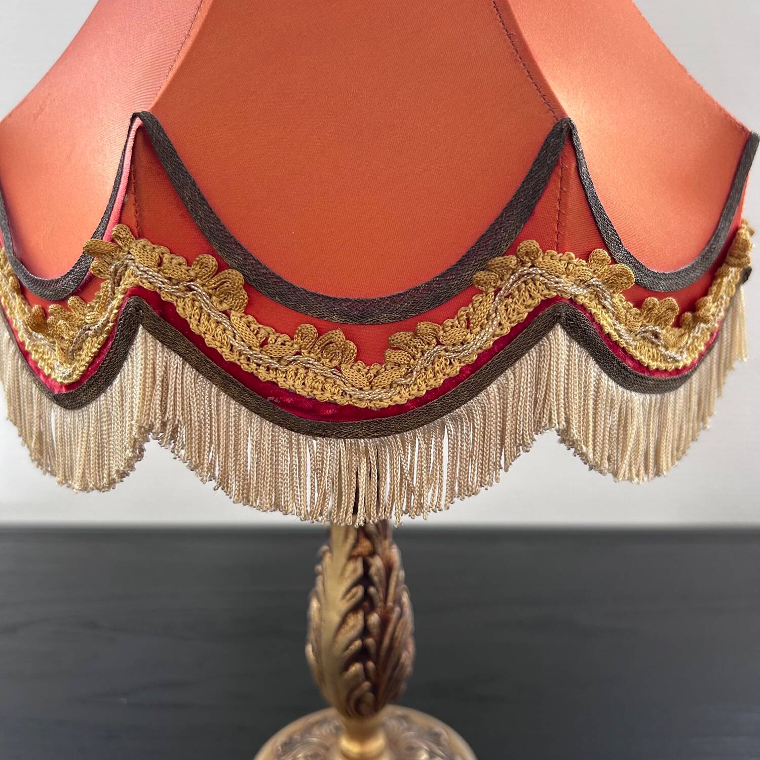 Brass lamp with pagoda shade