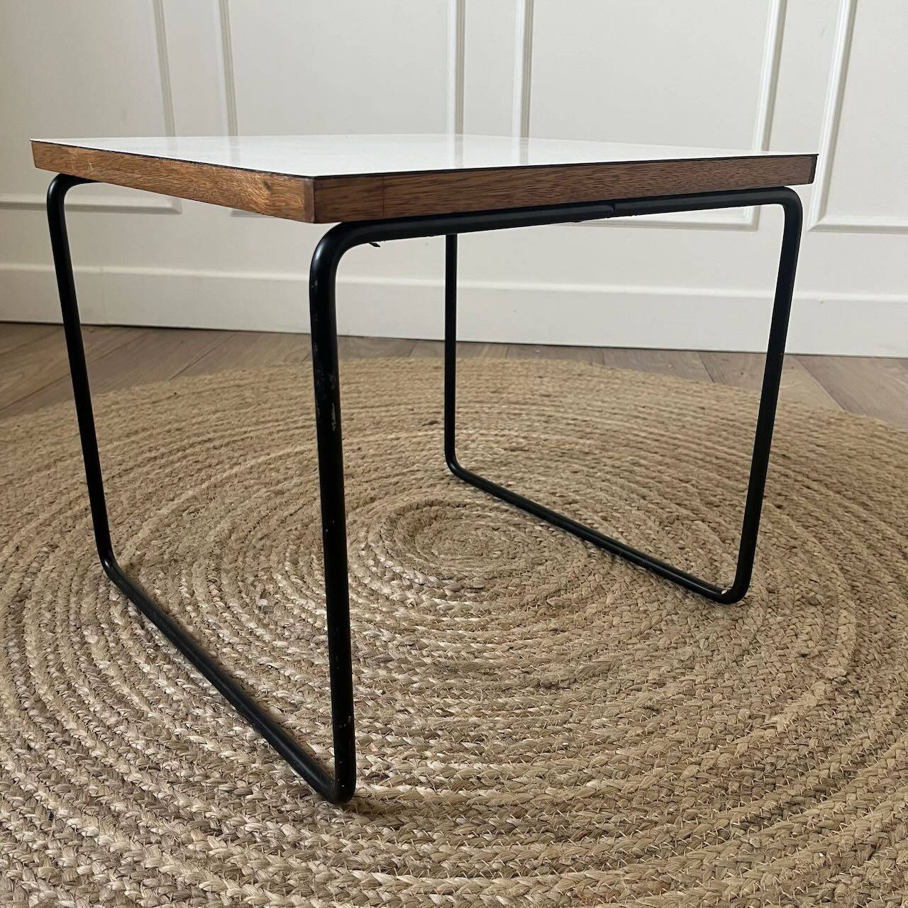 Flying Table, Pierre Guariche