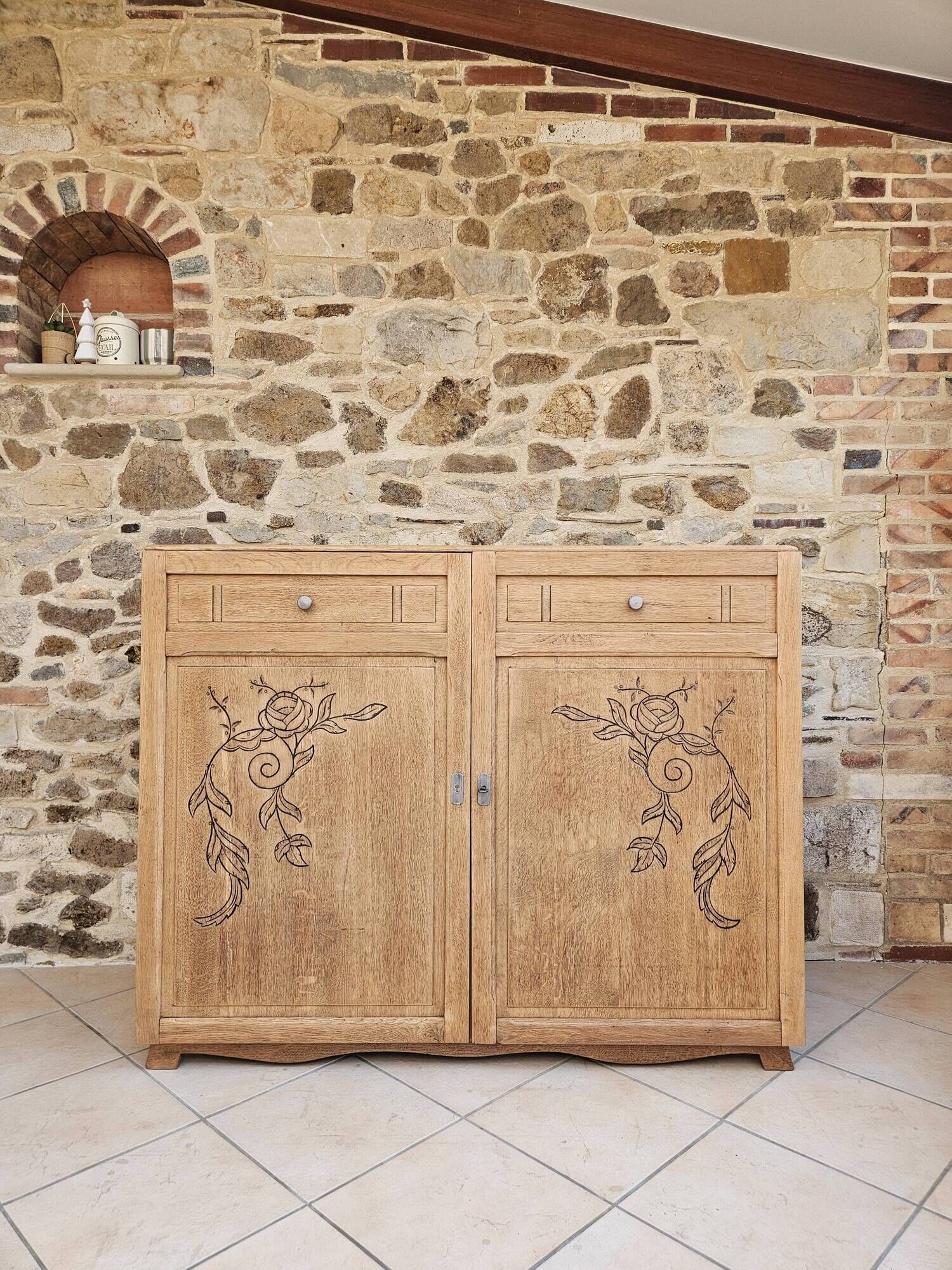 Buffet parisien art déco