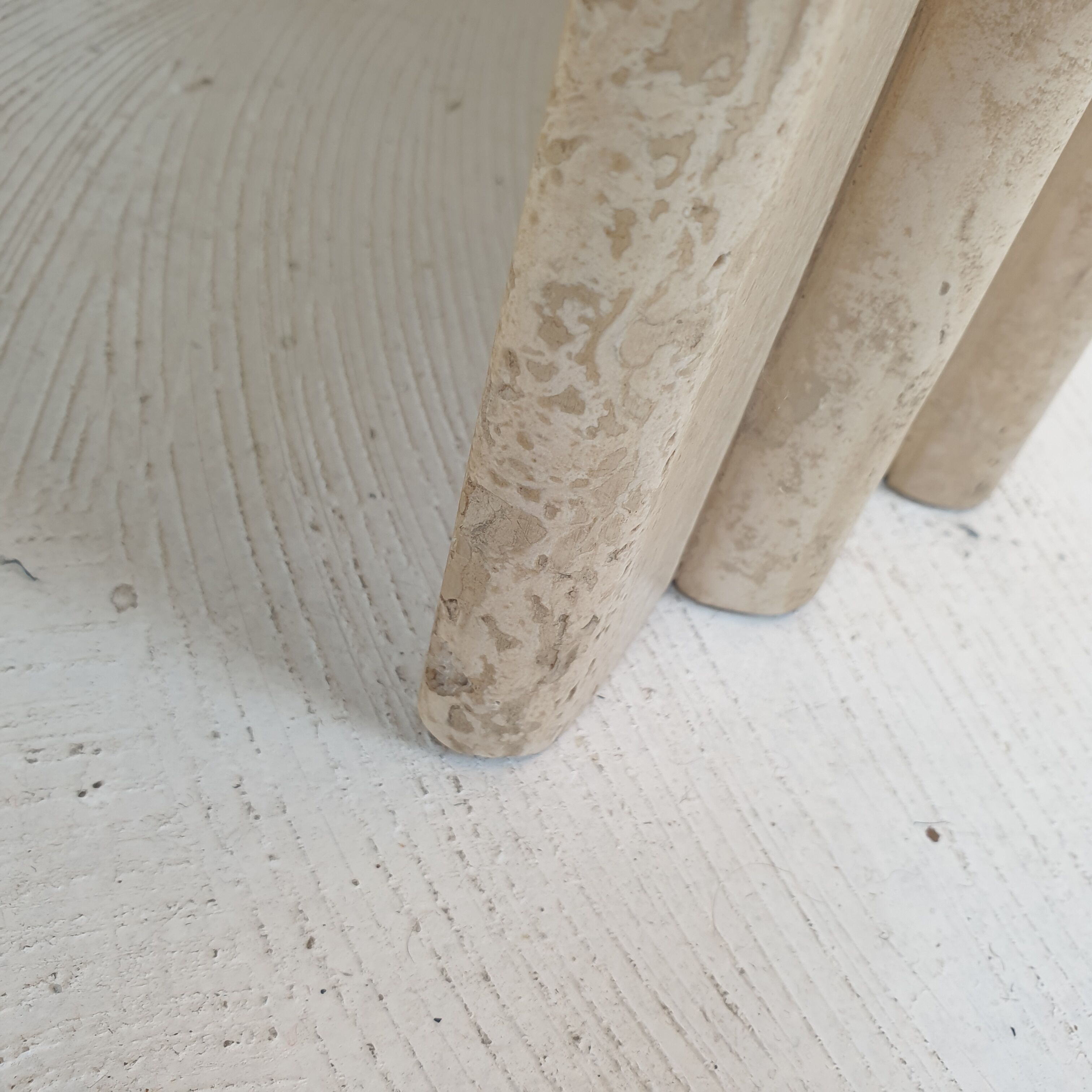 Table basse en travertin italien, années 1980