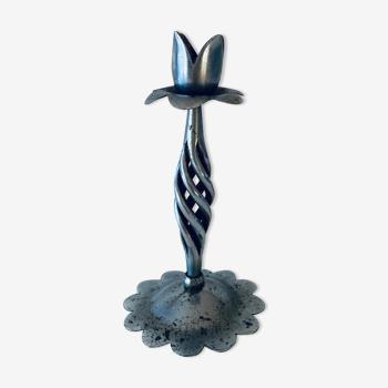 Iron flower candle holder