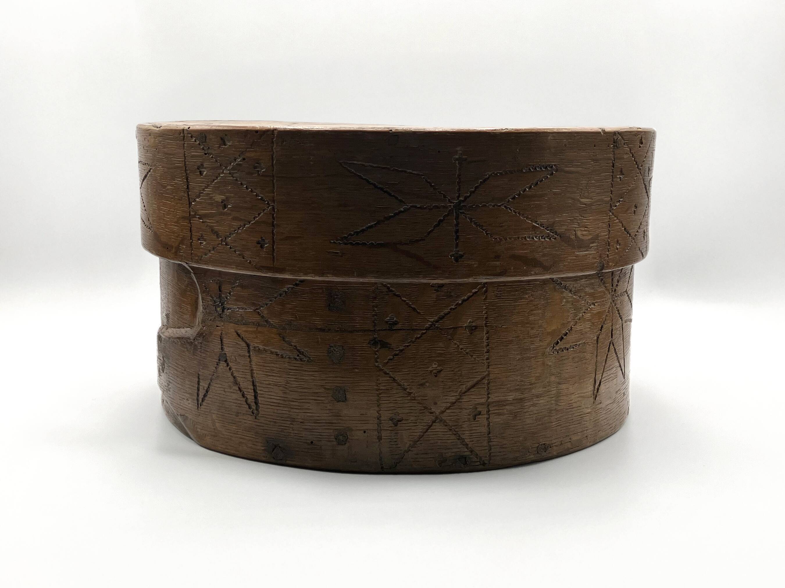 Antique Swedish Bentwood Box with Lid • Folk Art