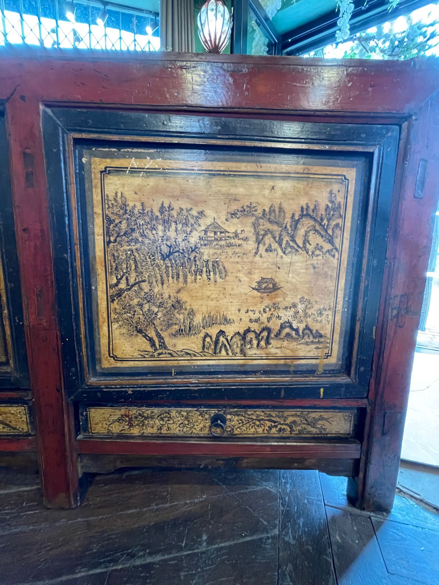 Antique Chinese sideboard 3 doors + 3 drawers