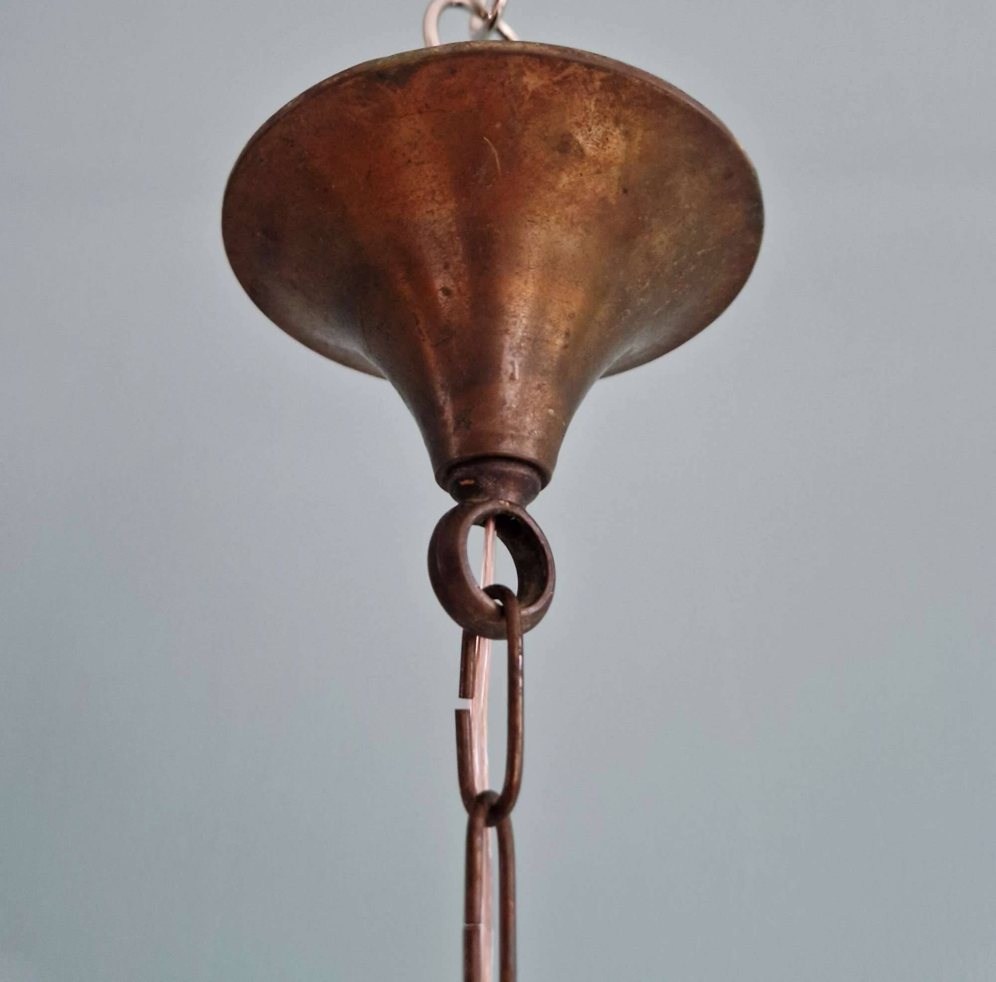 Suspension Bauhaus en opaline blanche et verre satiné bleu, années 1920