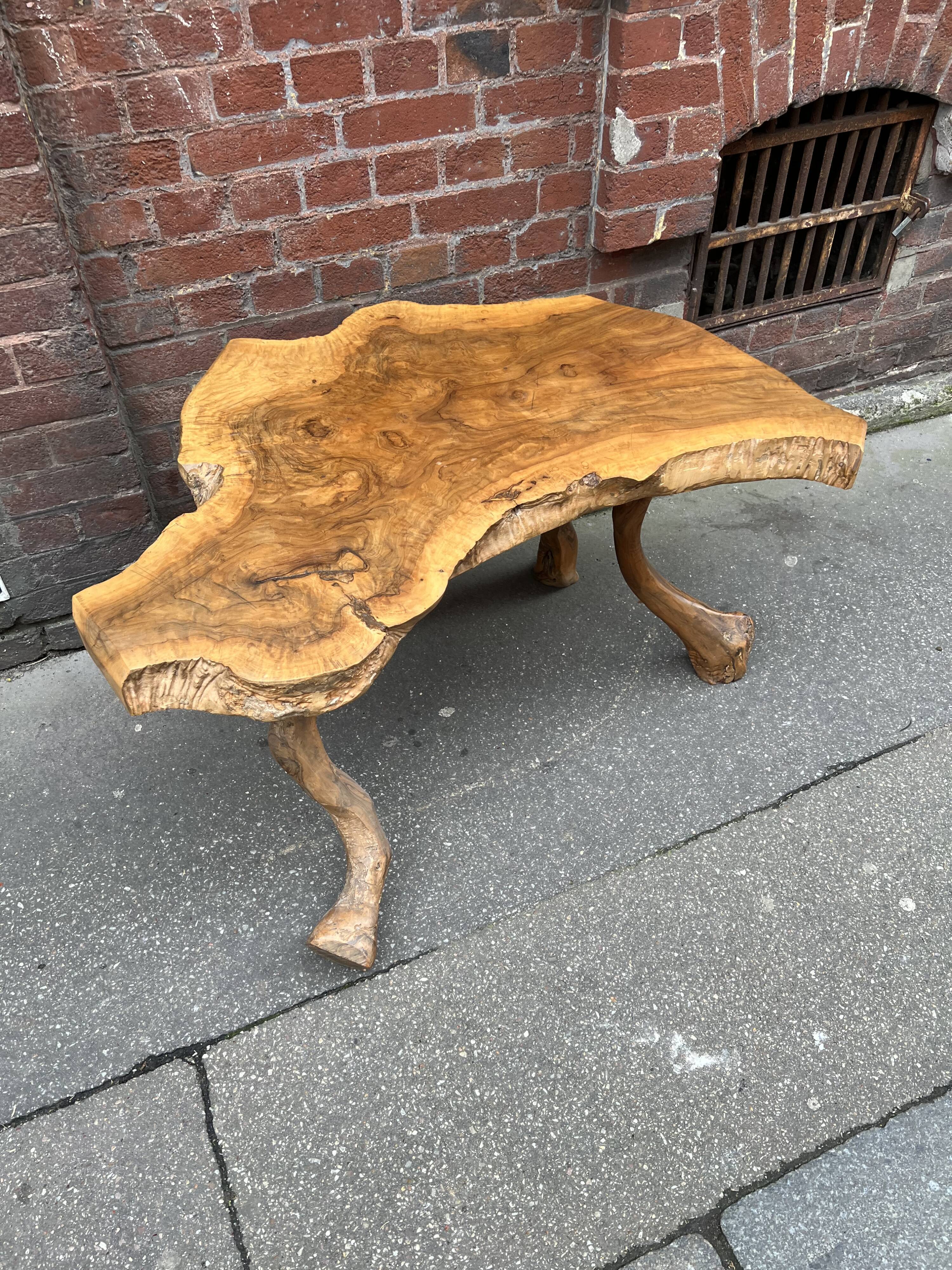 Brutalist coffee table in solid olive tree, period around 1960