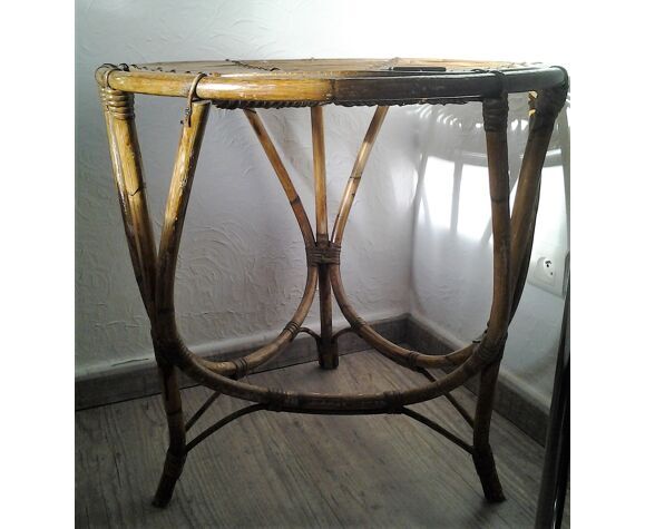 Vintage rattan tripod table