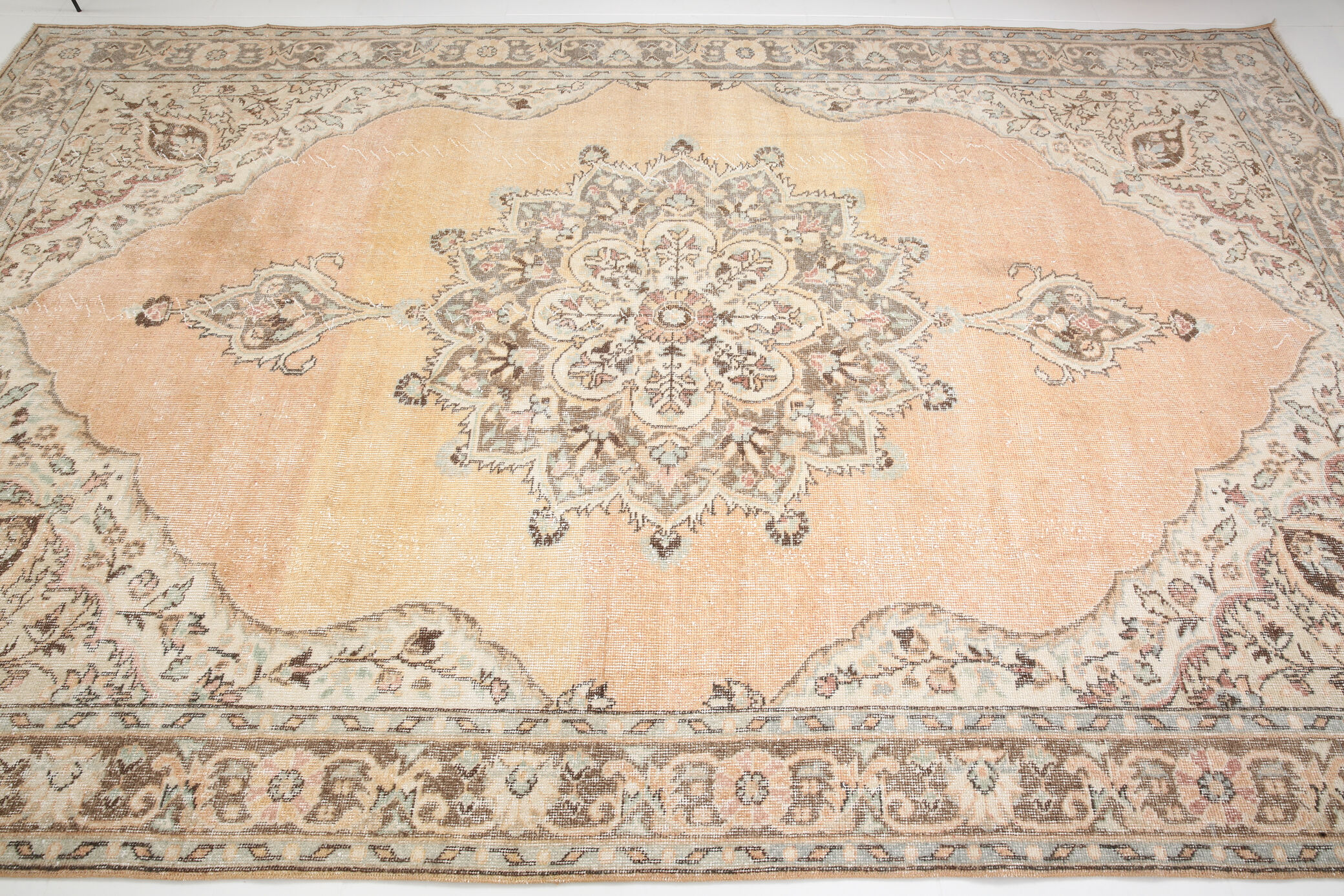 7x11 classic turkish vintage rug, vintage carpet rug 331x205cm
