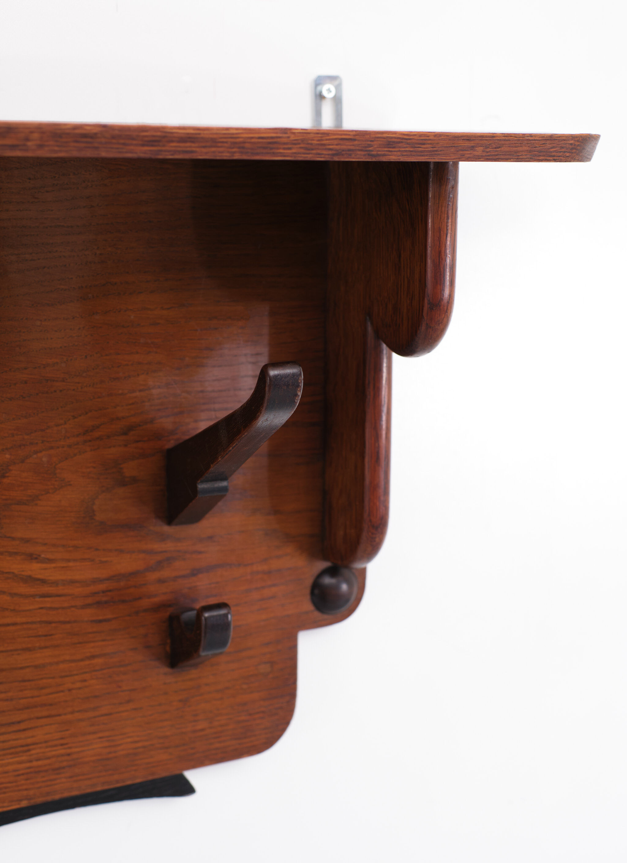 Art deco solid oak wall coatrack, Dutch, 1925