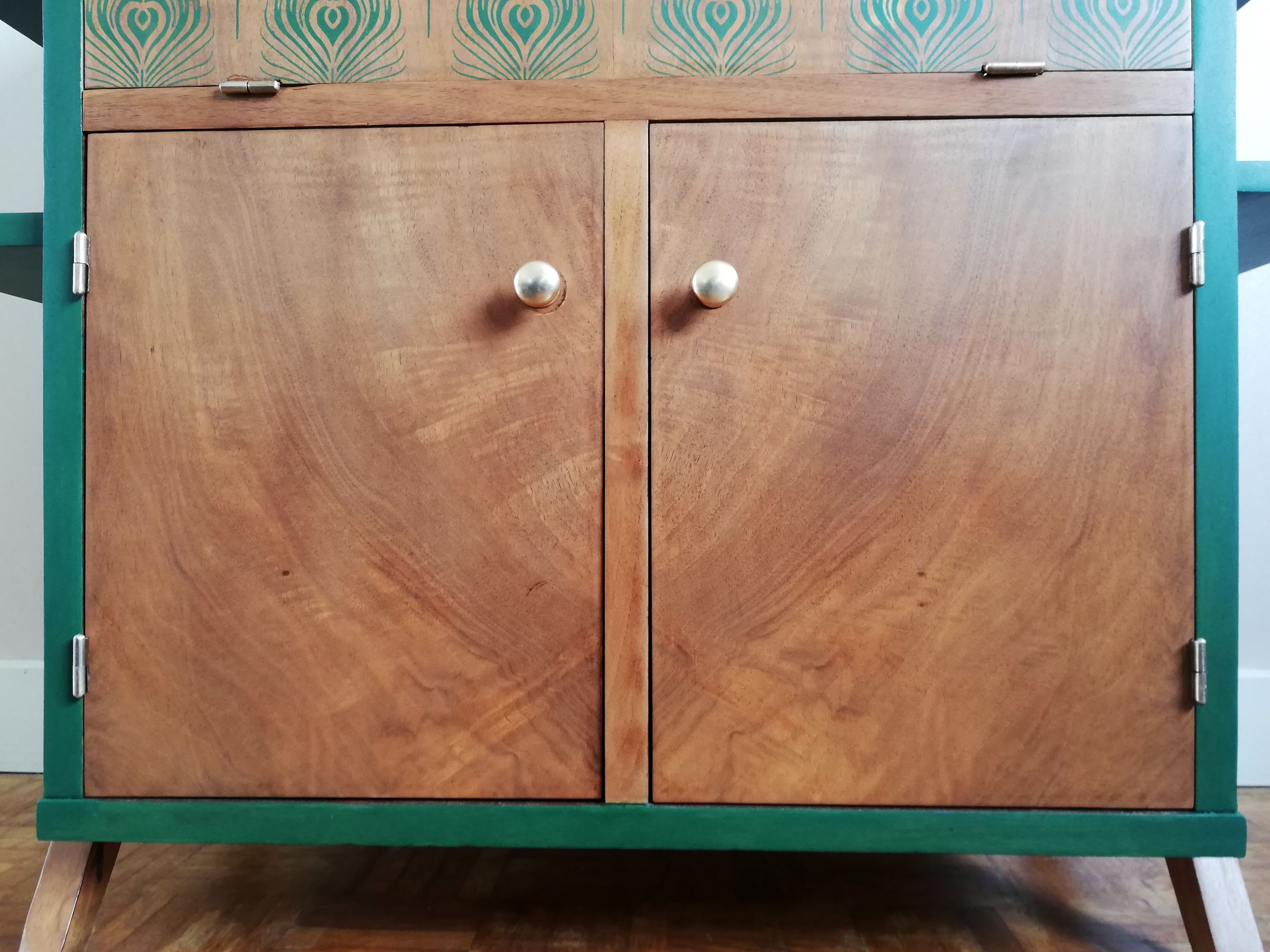 Art Deco bar furniture revisited