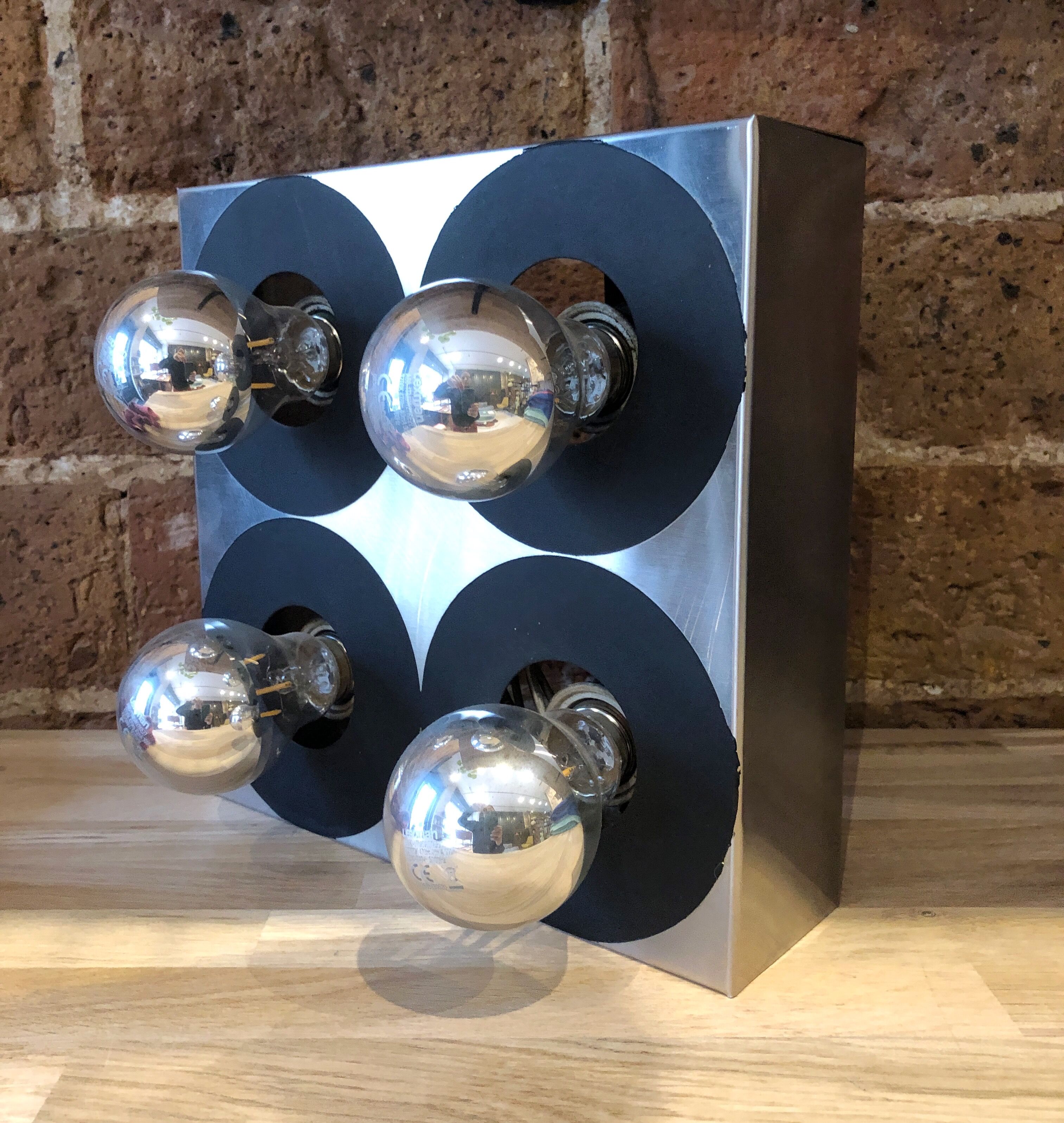 Wall lamp 4 metal bulbs from the 70s