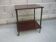 Table d'appoint en bois et range disques vintage sur roulettes