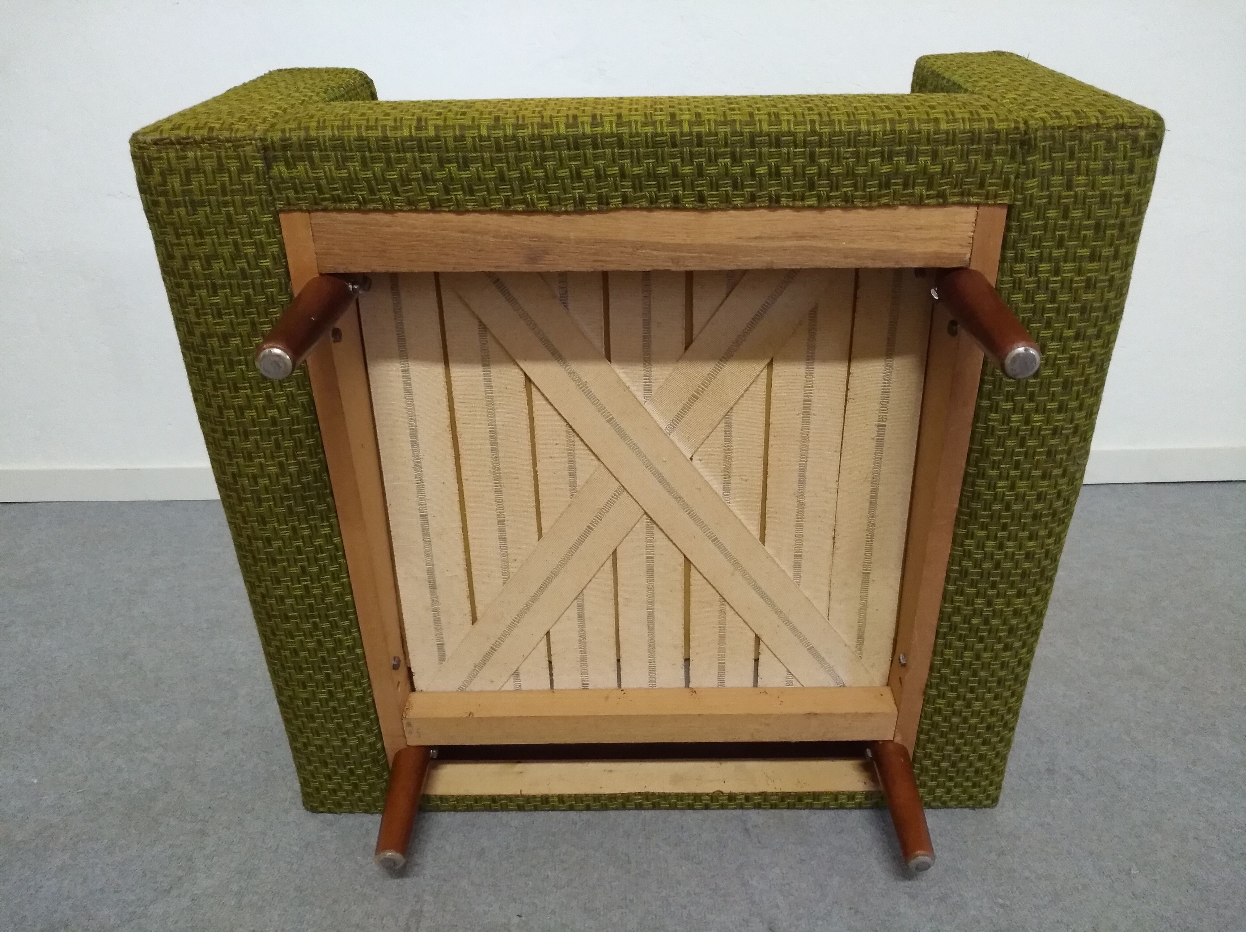 Pair of Italian armchairs from the 50s/60s