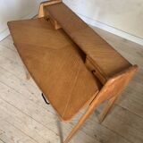 Foot oak writing desk