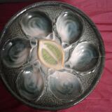 Six plates of oysters Saint Clement