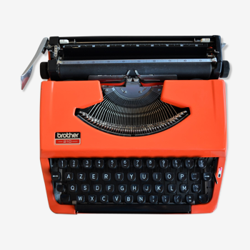 Machine à écrire orange Brother 210, vintage 70