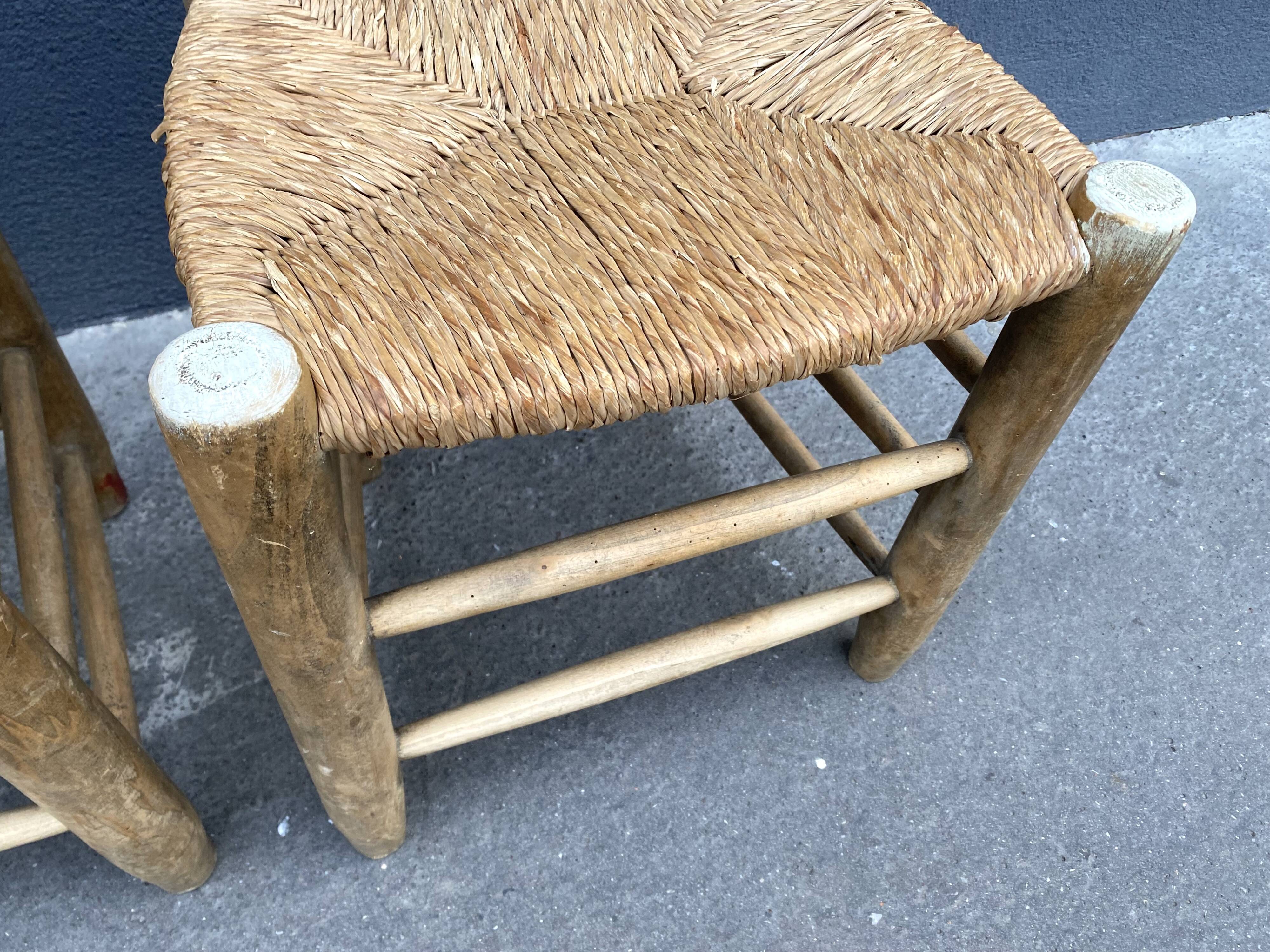 Set of 2 chairs in raw wood and straw from the 50s