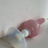 Vase en opaline rose