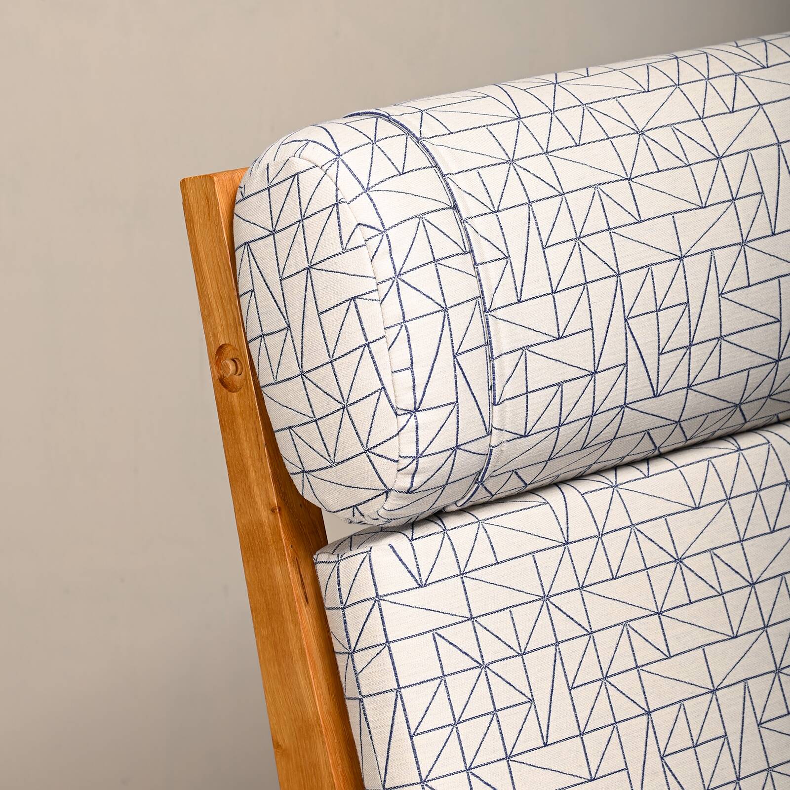 Hans J. Wegner AP71 Lounge Chair, Oak and Graphic fabric for AP Stolen, Den