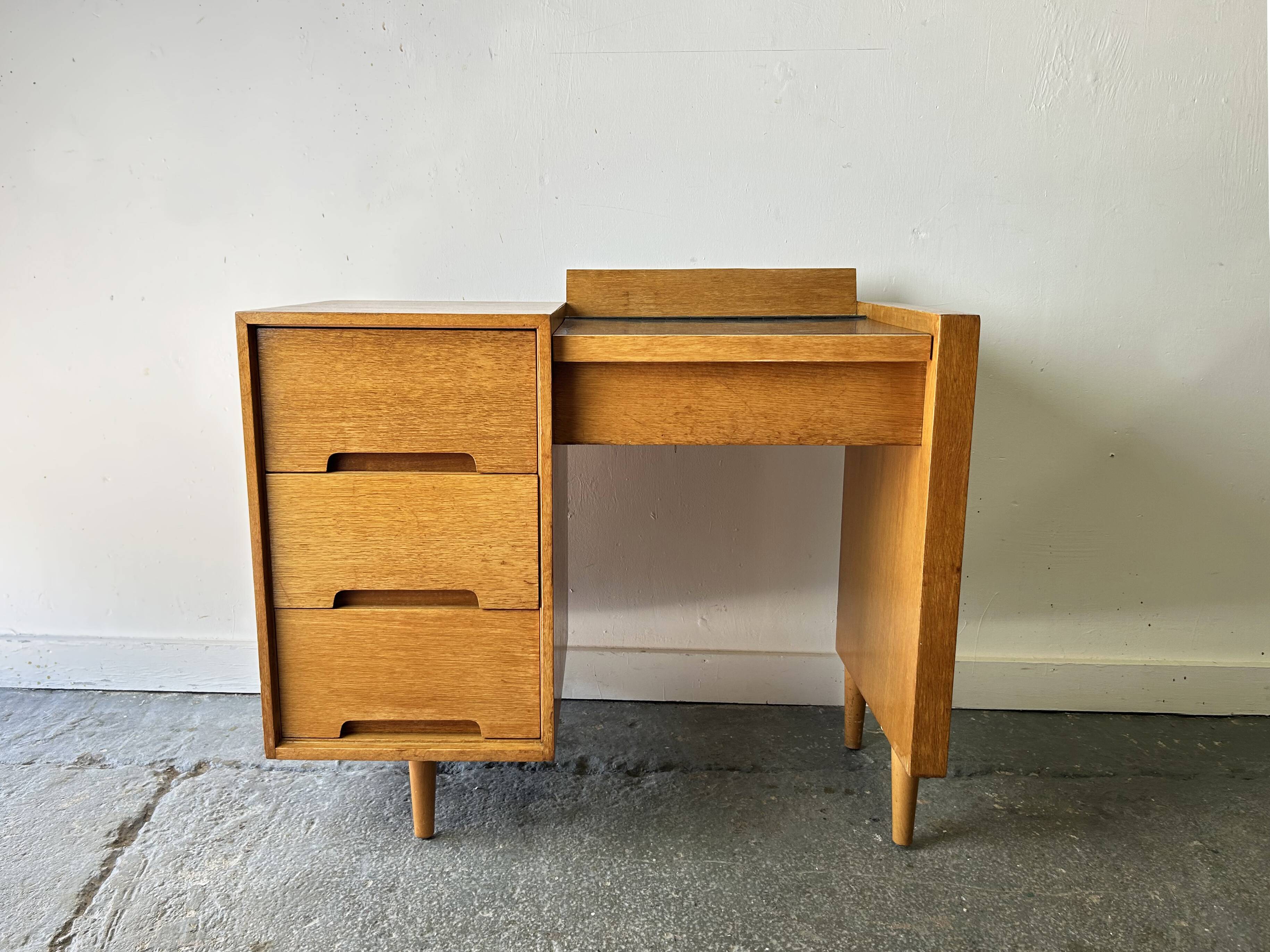 Rare Mid-Century Dressing Table or desk by John & Sylvia Reid for Stag 1950