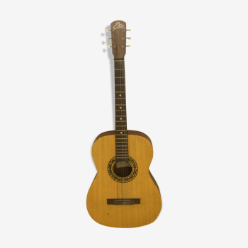 Guitare acoustique EKO