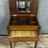 Art Deco period worker in amboine and mahogany magnifying glass